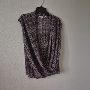 Women's Black & White Patterned Draped Round-Neck Top.